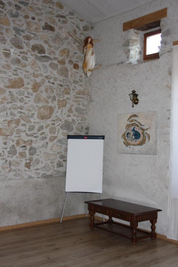 Le Pelerin Bed & Breakfast Montsegur Exterior photo